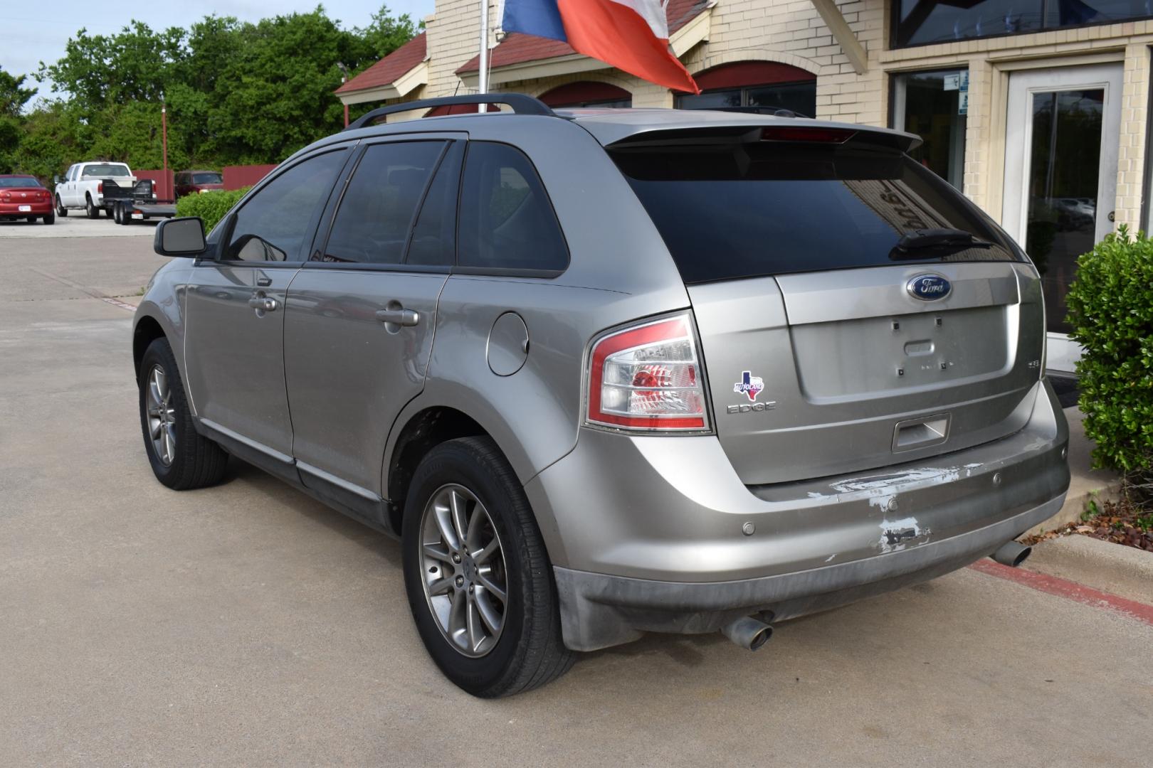 2008 Gray /Gray Ford Edge (2FMDK38C68B) , located at 5925 E. BELKNAP ST., HALTOM CITY, TX, 76117, (817) 834-4222, 32.803799, -97.259003 - Buying a 2008 Ford Edge can offer several benefits depending on your needs and preferences. Here are some potential advantages: Comfortable and Spacious Interior: The Ford Edge typically offers a comfortable and spacious interior with ample legroom and cargo space, making it suitable for families o - Photo#2